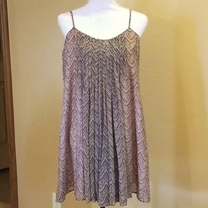 Adorable VS Swing Dress Size Medium Victorias Secret Pink